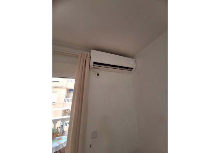 Segunda mano - Apartamento  - Torrevieja - Playa del Cura