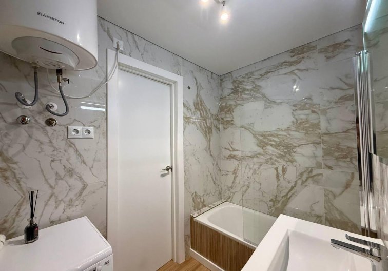 Segunda mano - Apartamento  - Torrevieja - Habaneras