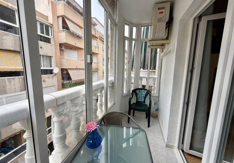 Segunda mano - Apartamento  - Torrevieja - Habaneras