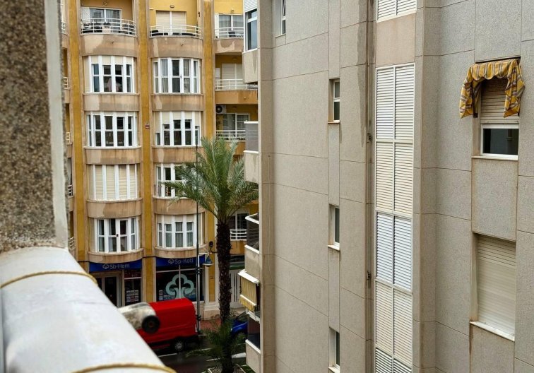 Segunda mano - Apartamento  - Torrevieja - Habaneras