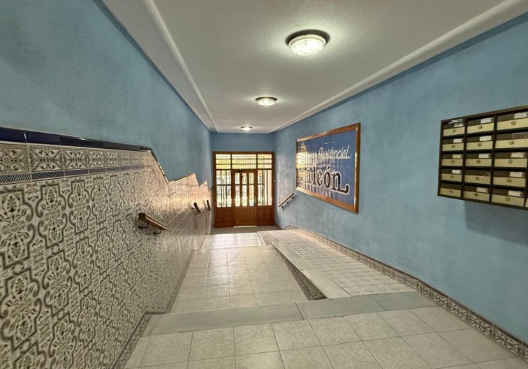 Segunda mano - Apartamento  - Torrevieja - Habaneras