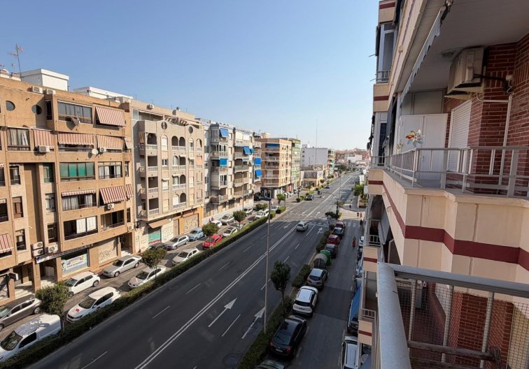 Revente - Appartement - Torrevieja - Acequion