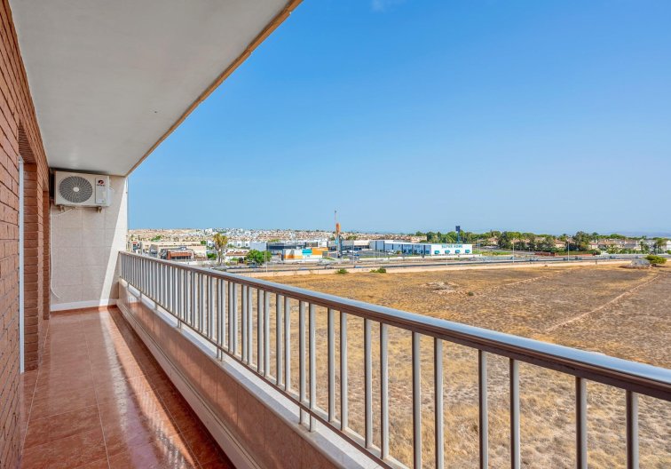 Segunda mano - Apartamento  - Torrevieja - Punta Prima