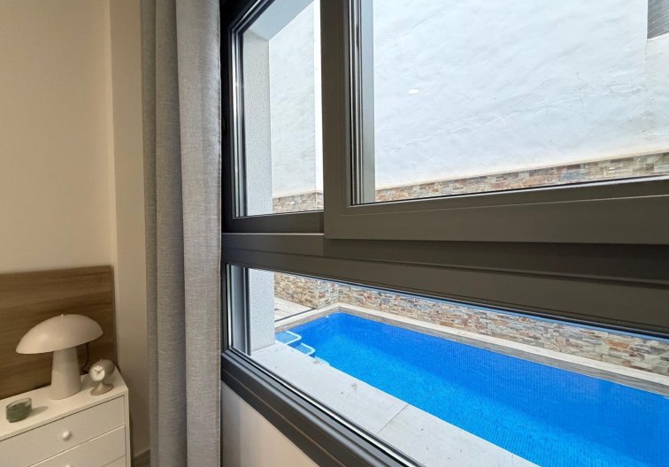 Segunda mano - Apartamento  - Torrevieja - Playa del Cura