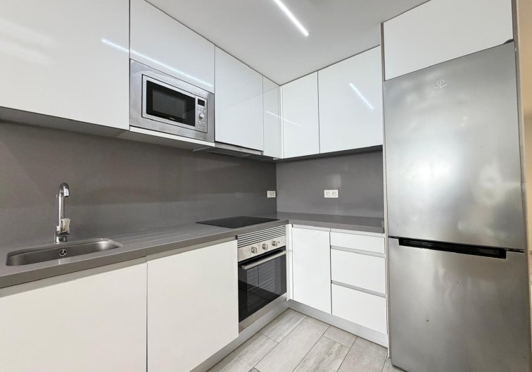 Segunda mano - Apartamento  - Torrevieja - Playa del Cura