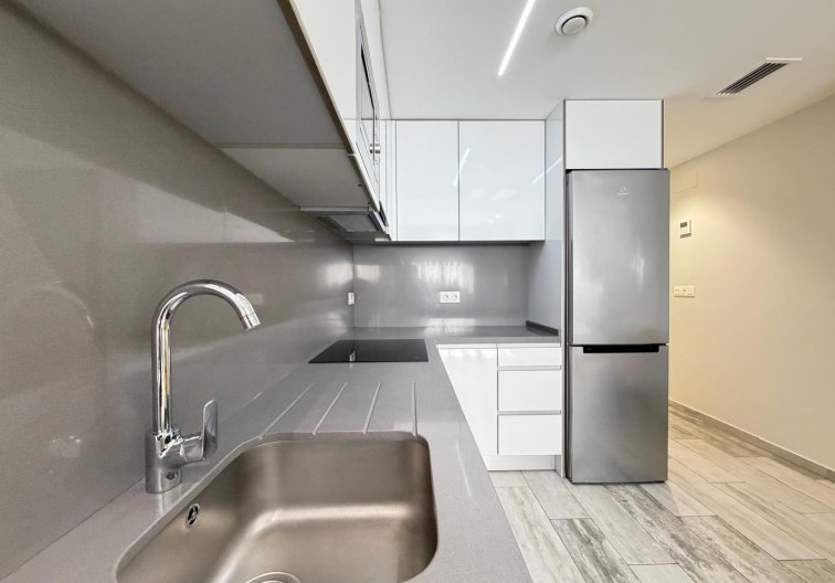 Segunda mano - Apartamento  - Torrevieja - Playa del Cura