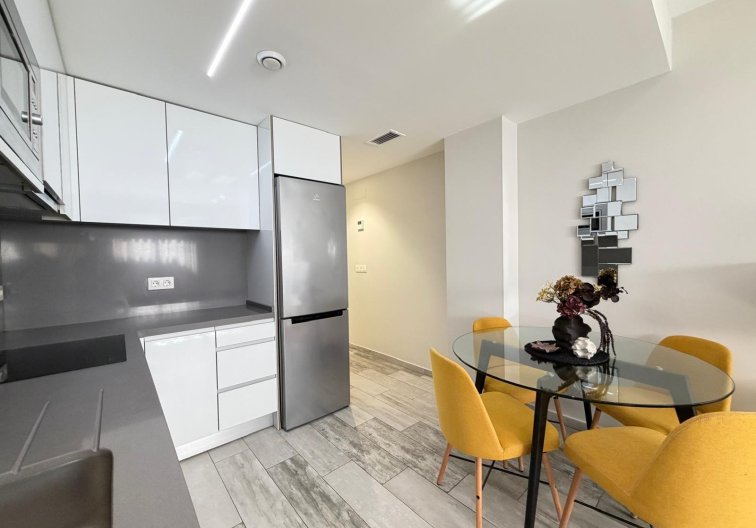 Segunda mano - Apartamento  - Torrevieja - Playa del Cura