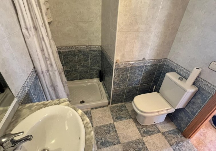 Segunda mano - villa - Torrevieja - Aguas Nuevas