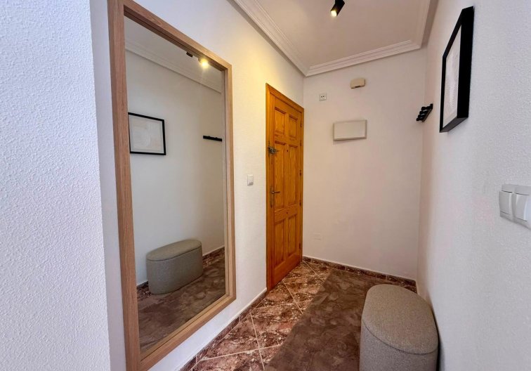 Segunda mano - Apartamento  - Torrevieja - Playa del Cura