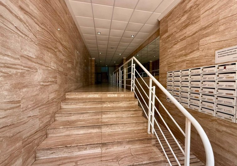 Segunda mano - Apartamento  - Torrevieja - Playa del Cura