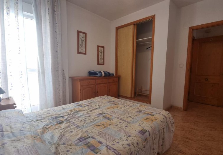Segunda mano - Apartamento  - Torrevieja - Centro