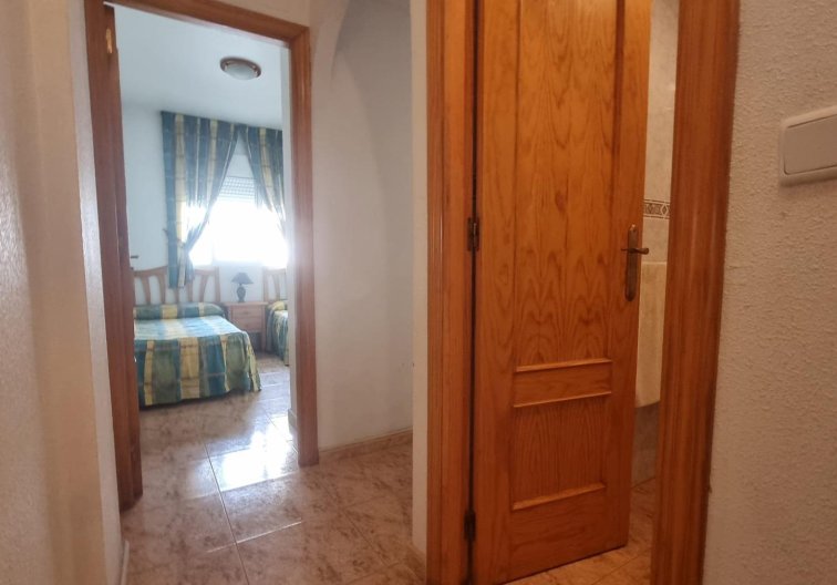 Segunda mano - Apartamento  - Torrevieja - Centro