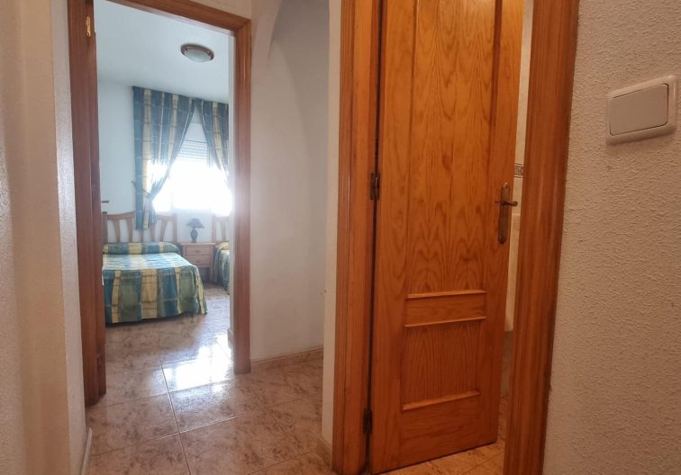 Segunda mano - Apartamento  - Torrevieja - Centro
