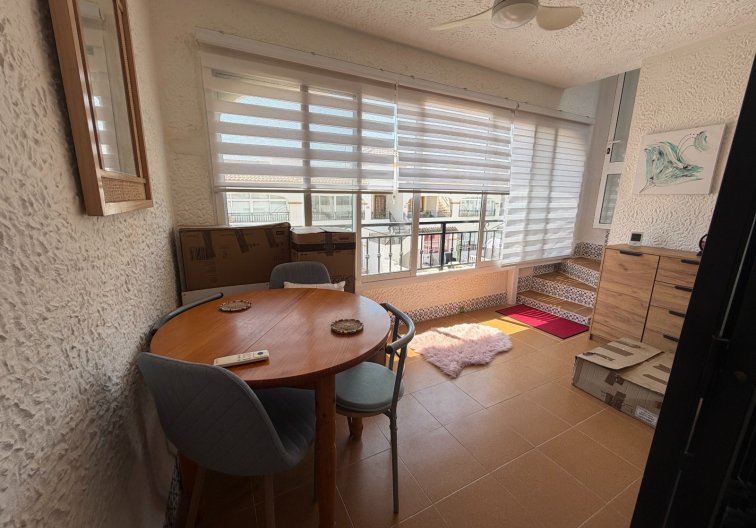Segunda mano - Apartamento  - Orihuela - Inland