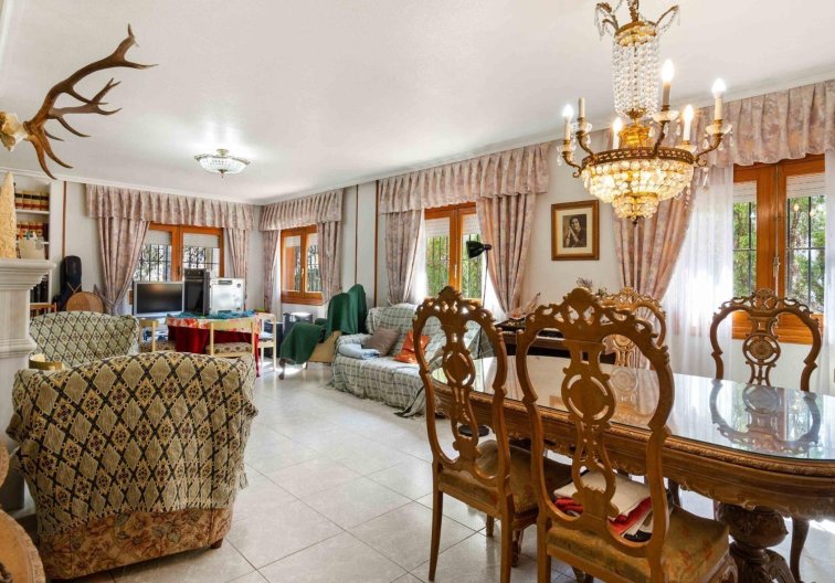 Segunda mano - villa - Torrevieja - Los Balcones 