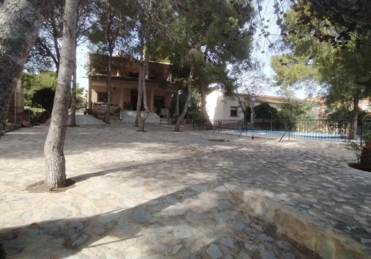 Segunda mano - villa - Torrevieja - Los Balcones 