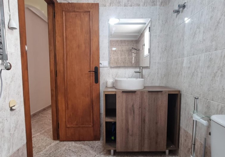 Segunda mano - Apartamento  - Torrevieja - Acequion