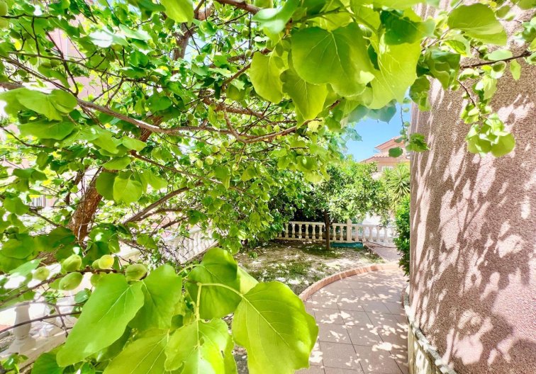 Segunda mano - villa - Torrevieja - Los Balcones - Los Altos Del Edén