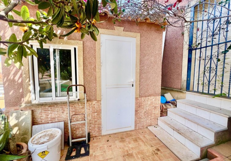 Segunda mano - villa - Torrevieja - Los Balcones - Los Altos Del Edén
