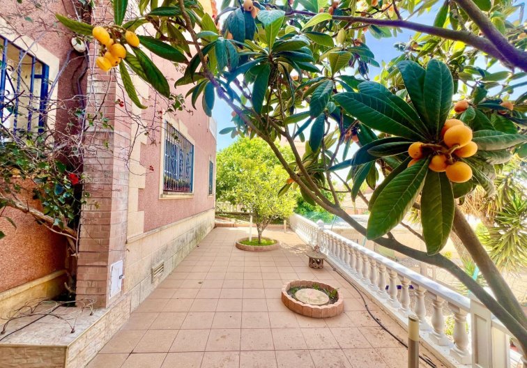 Segunda mano - villa - Torrevieja - Los Balcones - Los Altos Del Edén
