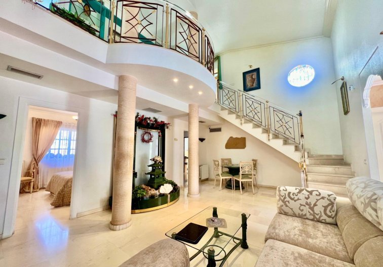 Segunda mano - villa - Torrevieja - Los Balcones - Los Altos Del Edén