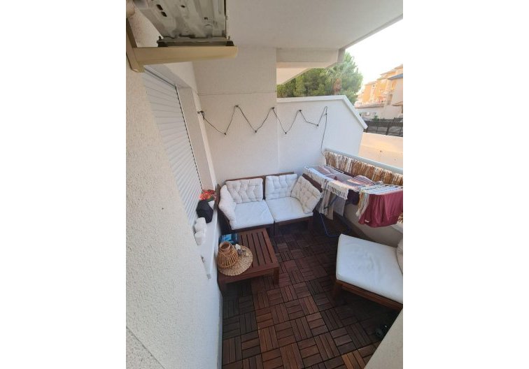 Segunda mano - Apartamento  - Orihuela Costa - Campoamor