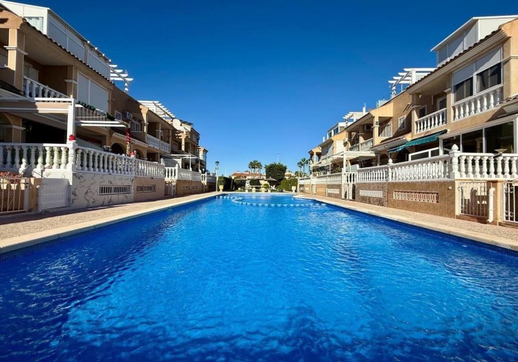 Segunda mano - villa - Orihuela Costa - Playa Flamenca