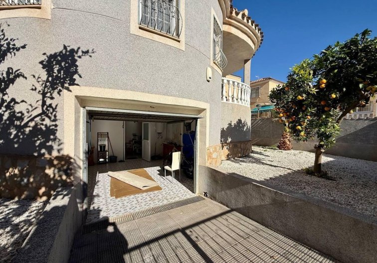 Segunda mano - villa - Orihuela Costa - Playa Flamenca