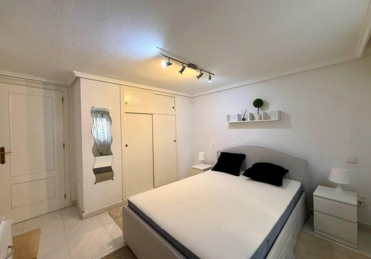 Segunda mano - villa - Orihuela Costa - Playa Flamenca