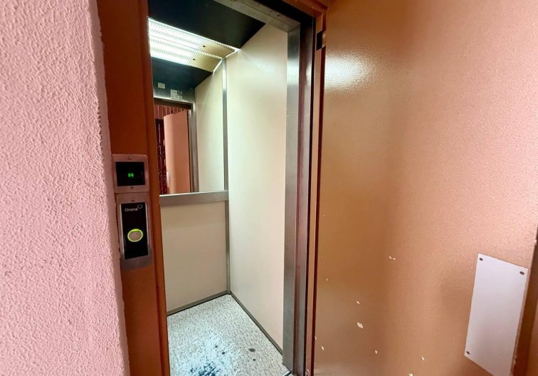 Revente - Appartement - Torrevieja - Playa del Cura