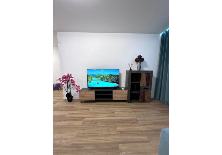 Segunda mano - Apartamento  - Torrevieja - Estacion De Autobuses