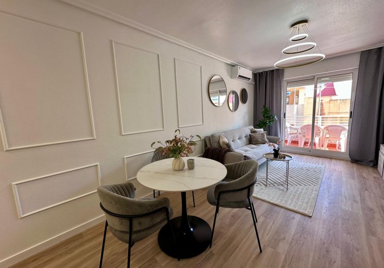 Segunda mano - Apartamento  - Torrevieja - Habaneras