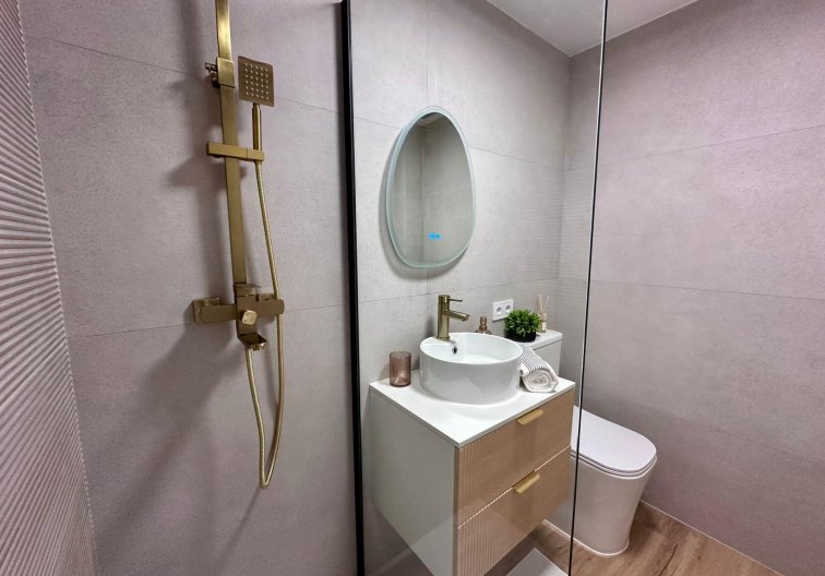 Segunda mano - Apartamento  - Torrevieja - Habaneras