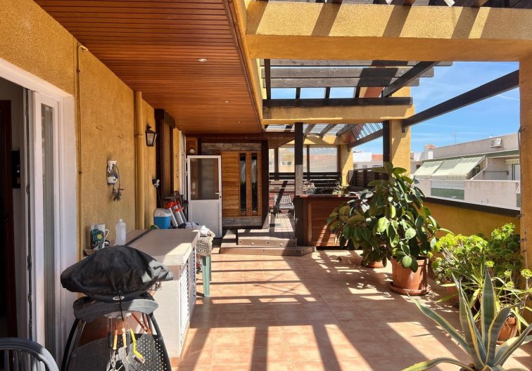 Segunda mano - Apartamento  - Torrevieja - Centro