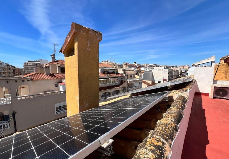 Segunda mano - Apartamento  - Torrevieja - Centro