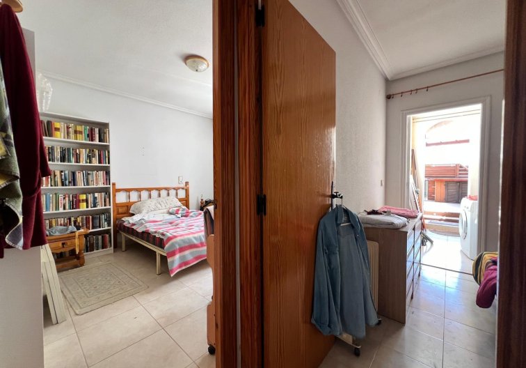 Segunda mano - Apartamento  - Torrevieja - Centro