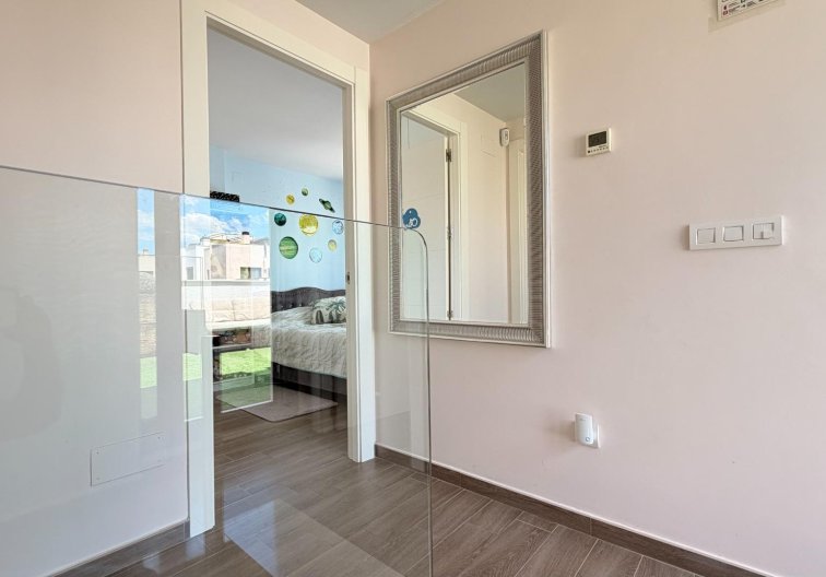Segunda mano - villa - Torrevieja - Aguas Nuevas