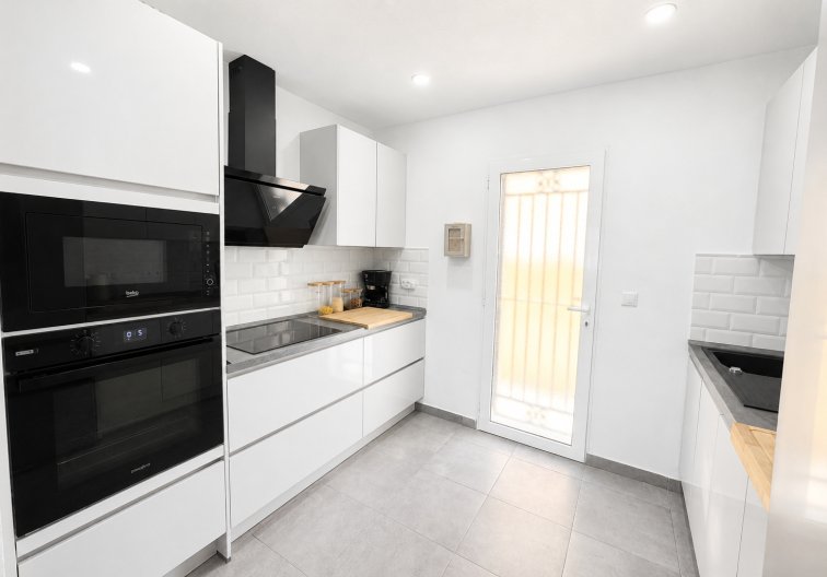 Segunda mano - town house - Campoamor - Costa Blanca