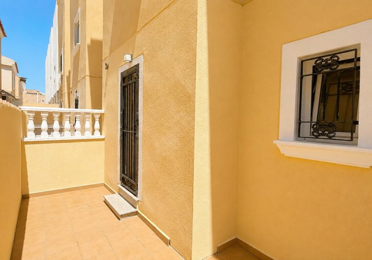 Segunda mano - town house - Campoamor - Costa Blanca
