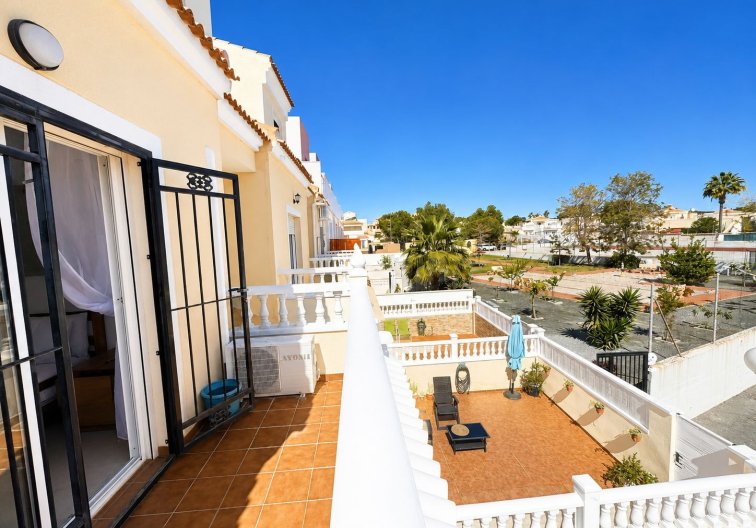 Segunda mano - town house - Campoamor - Costa Blanca