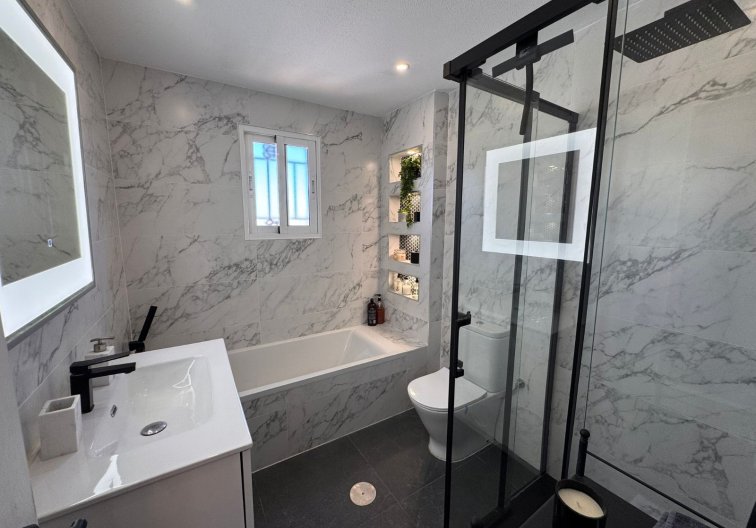 Segunda mano - town house - Campoamor - Costa Blanca