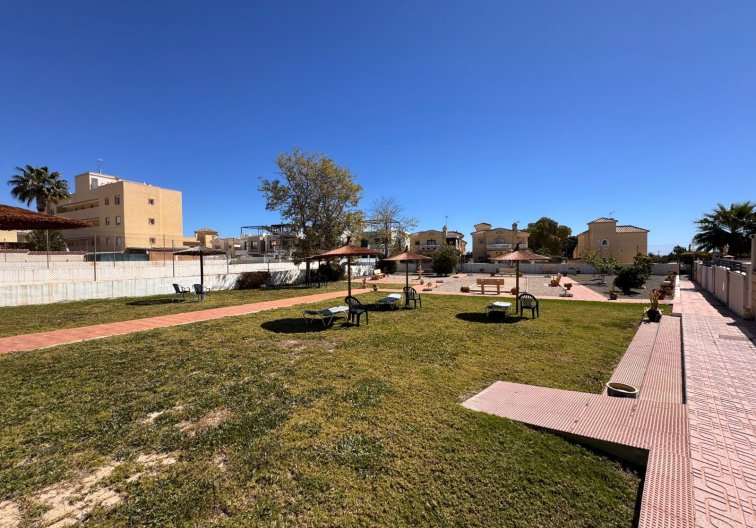 Segunda mano - town house - Campoamor - Costa Blanca