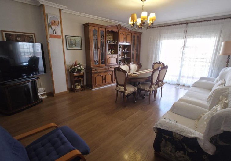 Segunda mano - Apartamento  - Torrevieja - Acequion
