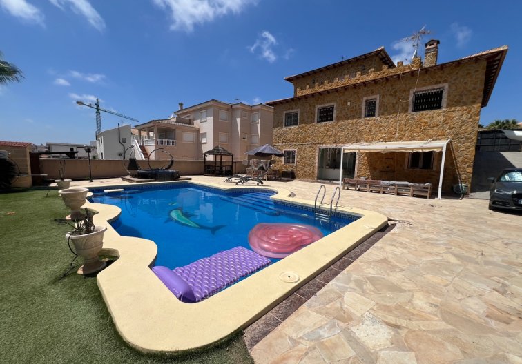 Segunda mano - villa - San Fulgencio - Costa Blanca