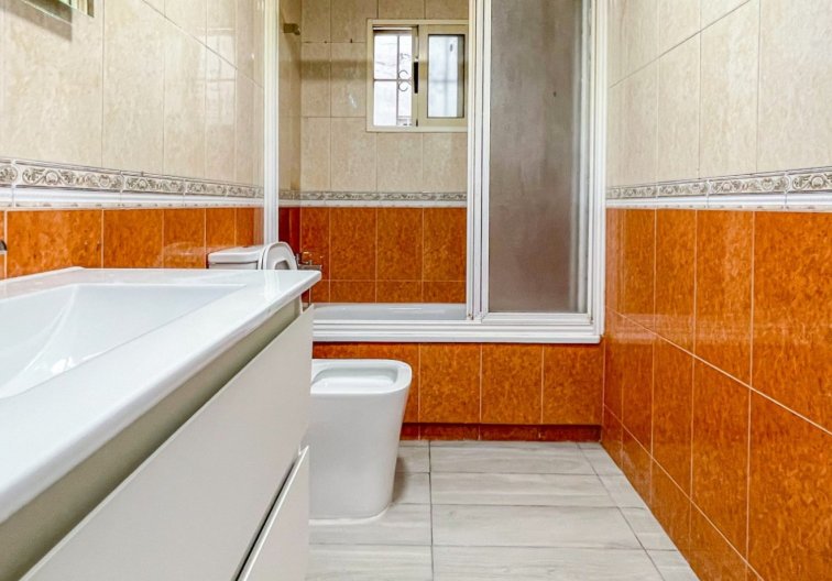Segunda mano - Apartamento  - Torrevieja - Costa Blanca