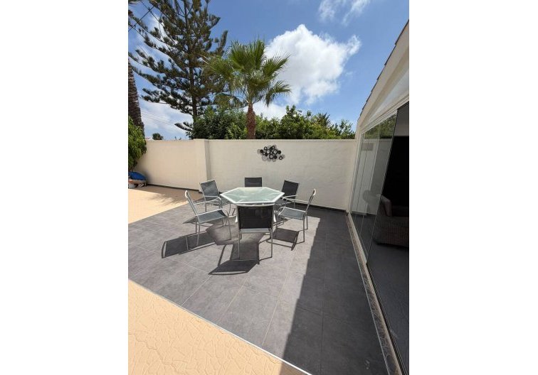 Segunda mano - villa - Cabo Roig - Costa Blanca
