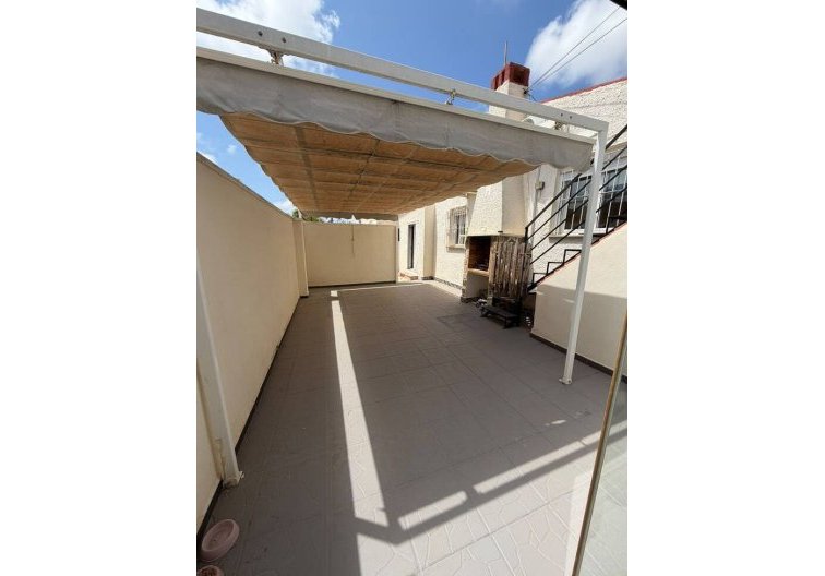 Segunda mano - villa - Cabo Roig - Costa Blanca