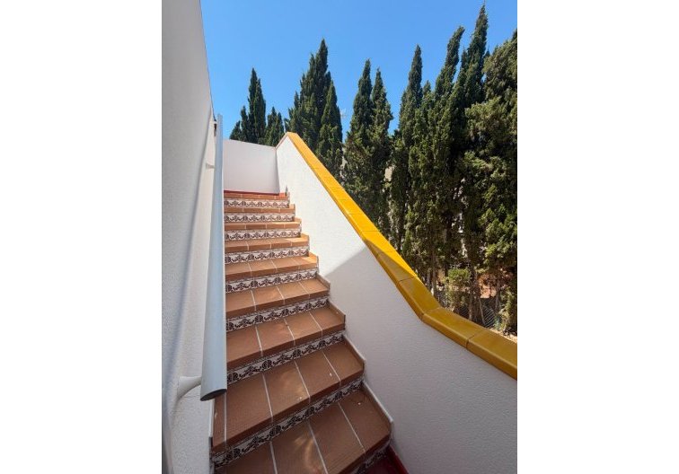 Segunda mano - villa - Villamartin - Costa Blanca