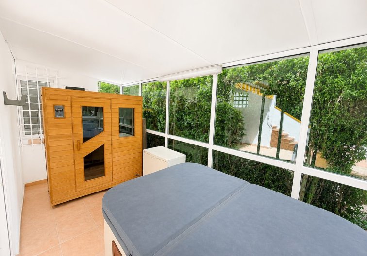 Segunda mano - villa - Villamartin - Costa Blanca