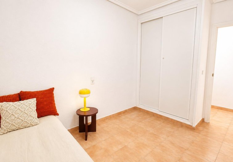 Segunda mano - Apartamento  - Torrevieja - Playa del Cura